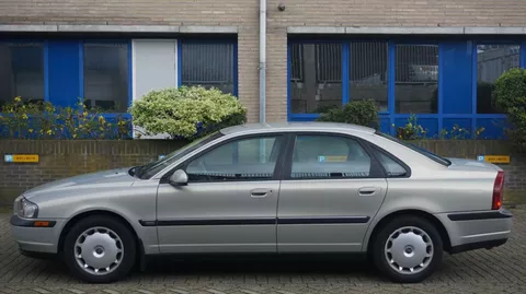 Volvo S80 2.4T Climate Line * NL AUTO YOUNGTIMER *